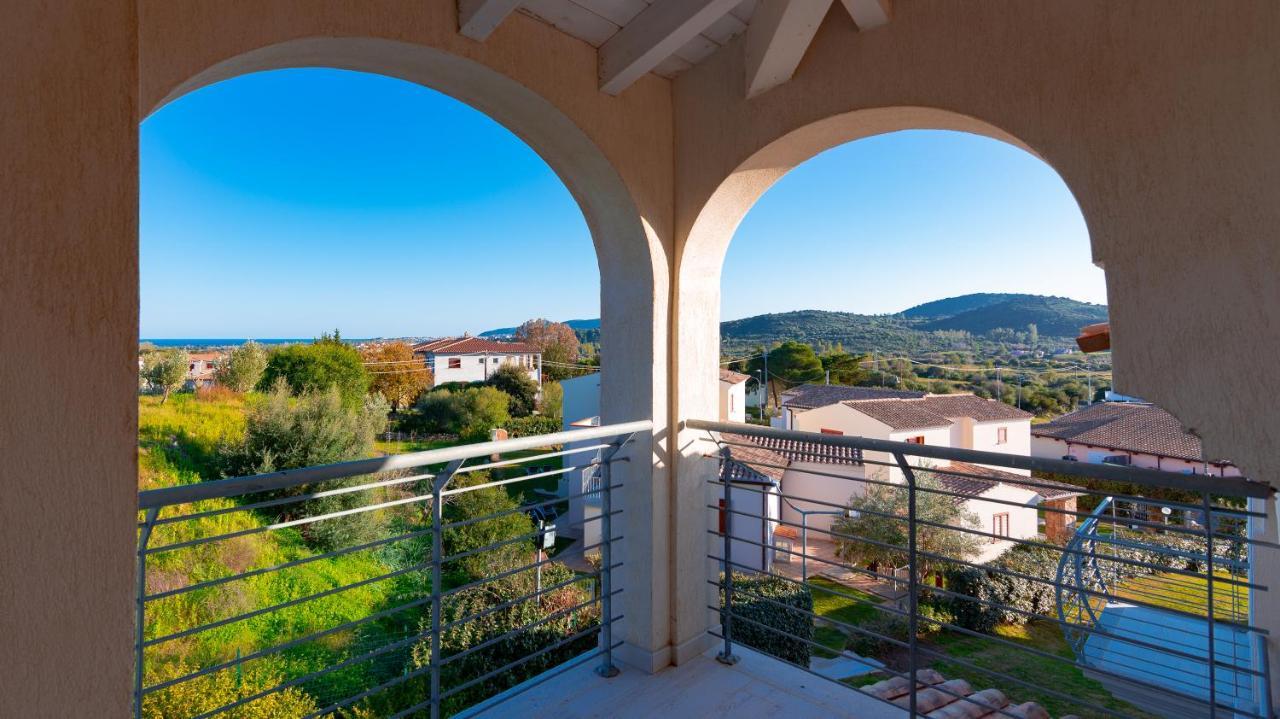 Residence Sardegnasummer Li Mori Будони Экстерьер фото